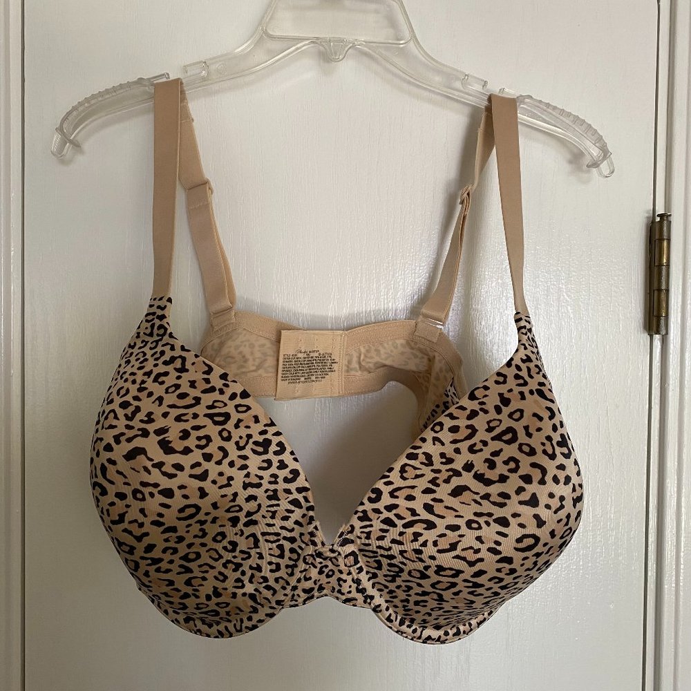 NEW playtex animal print smoothing plunge underwire bra